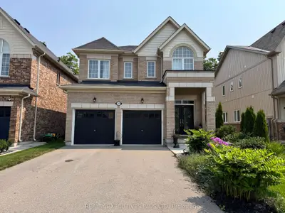 Detached in East Luther Grand Valley