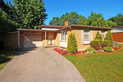 Detached in London North