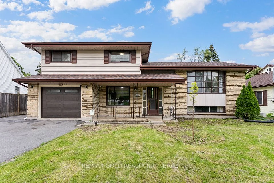 39 Lemoine Street, Belleville, ON K8P 4G8