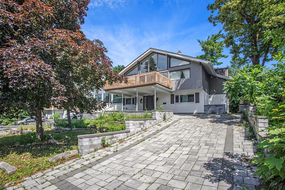 1053 Chelsea Drive, Manor Park - Cardinal Glen And Area, On K1k 0m7