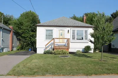 Detached in Hamilton