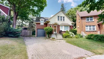 Detached in London South