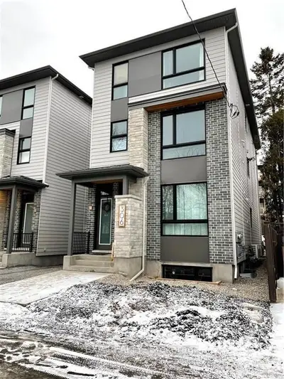 Triplex in Westboro - Hampton Park