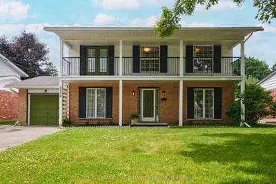 Detached in Alta Vista and Area