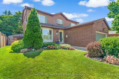 Detached in Hamilton