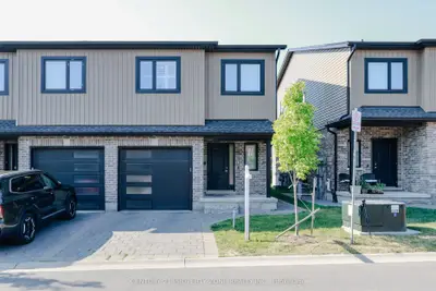Att/Row/Townhouse in London North