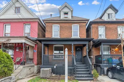 Detached in Hamilton