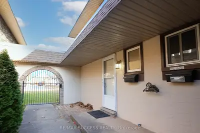 Condo Townhouse in Niagara Falls