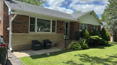 Detached in Welland