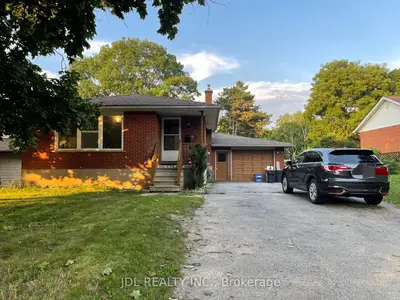 Detached in Waterloo