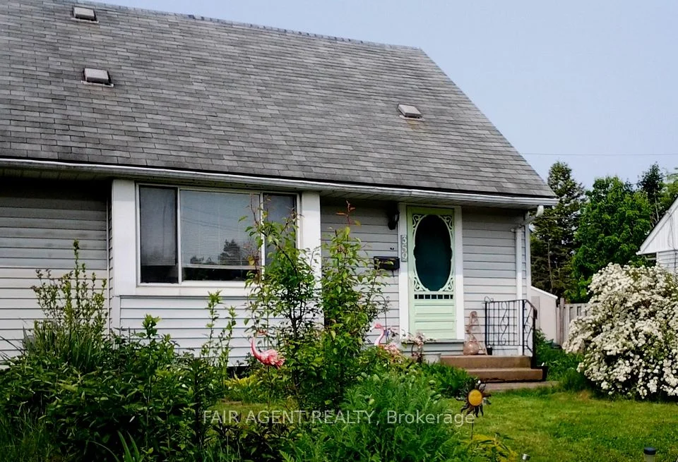 359 Flanders Row, London East, ON N5Y 1C3