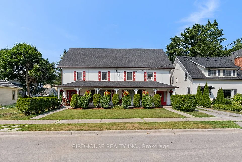 37/39 Sussex Street N, Kawartha Lakes, ON K9V 4H6