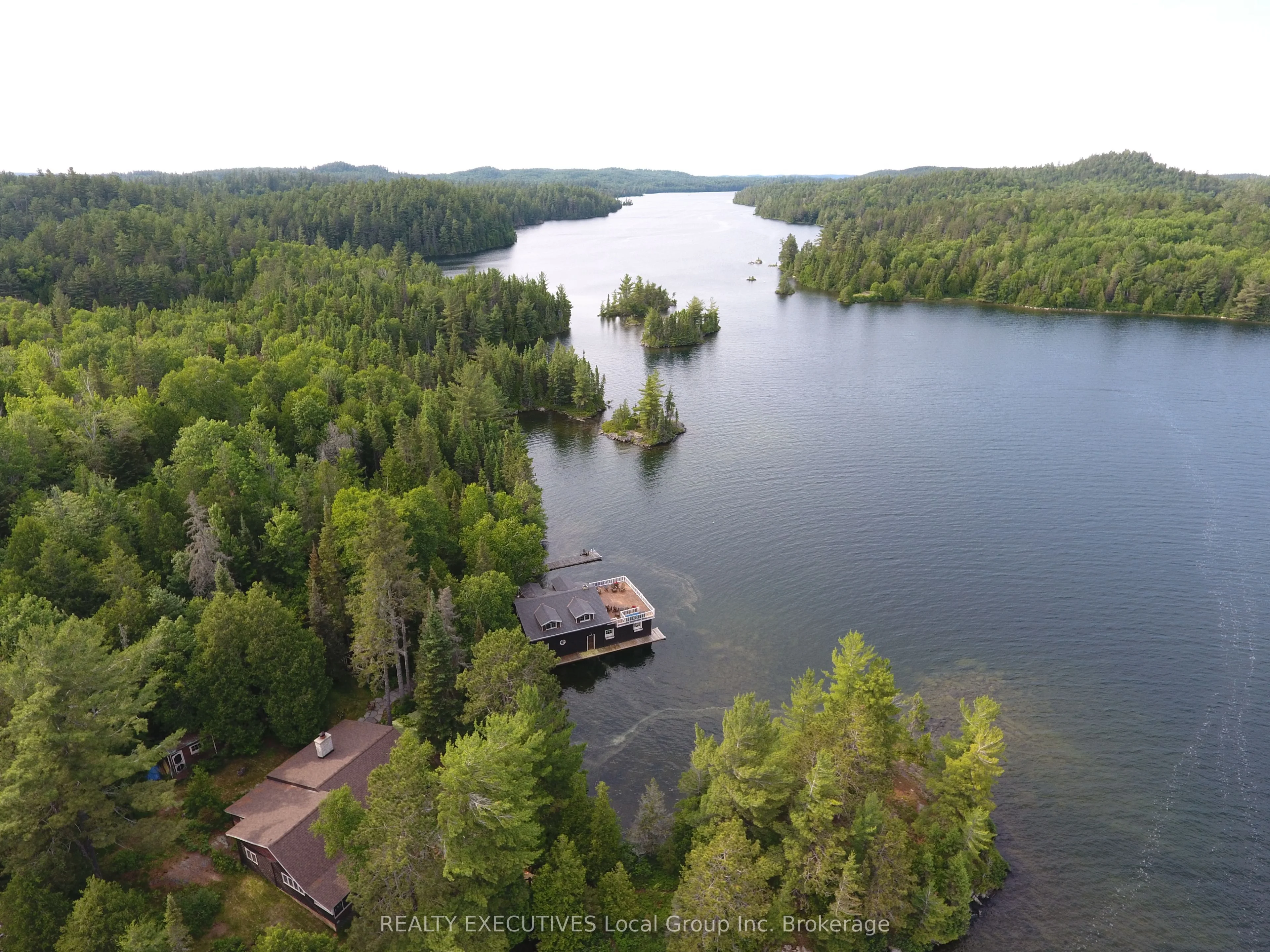 1,2,3 Island 1058 Island S, Temagami, ON P0H 2H0