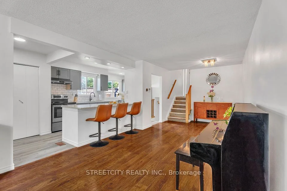 831 Jalna Boulevard, London South, ON N6E 2S2