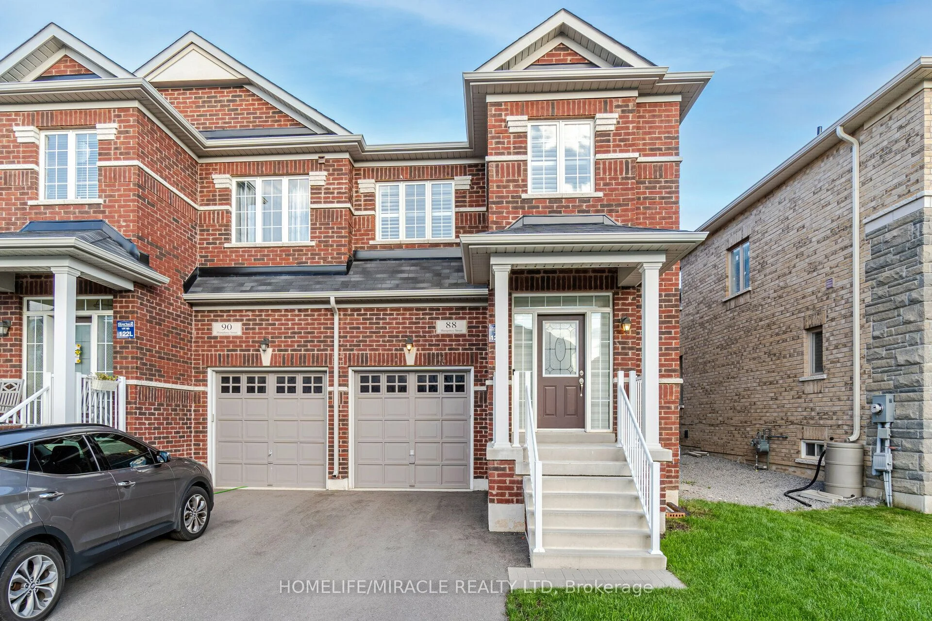 Semi-Detached in Hamilton