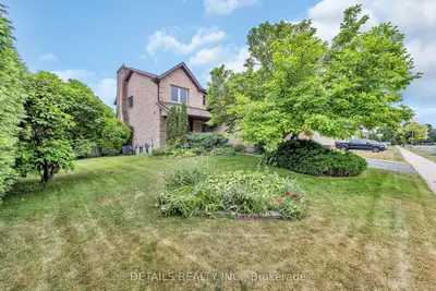 Detached in Kingston