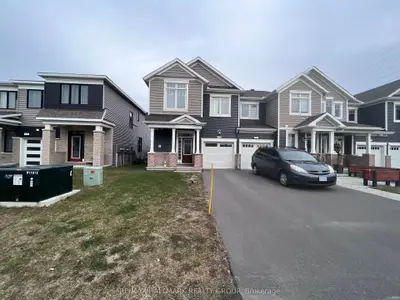 Att/Row/Townhouse in Kanata