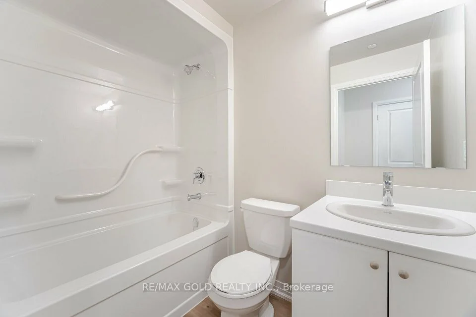 50 HERRICK Avenue 234, St. Catharines, ON L2P 2T9