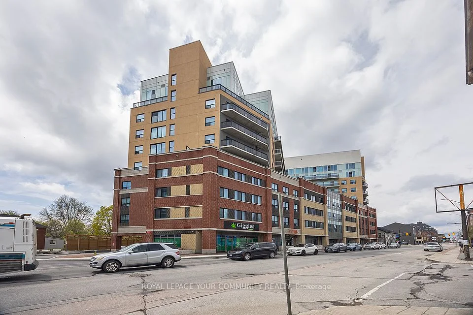 652 Princess Street 223, Kingston, On K7l 1e5