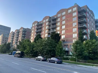 Condo Apartment in Tunneys Pasture and Ottawa West