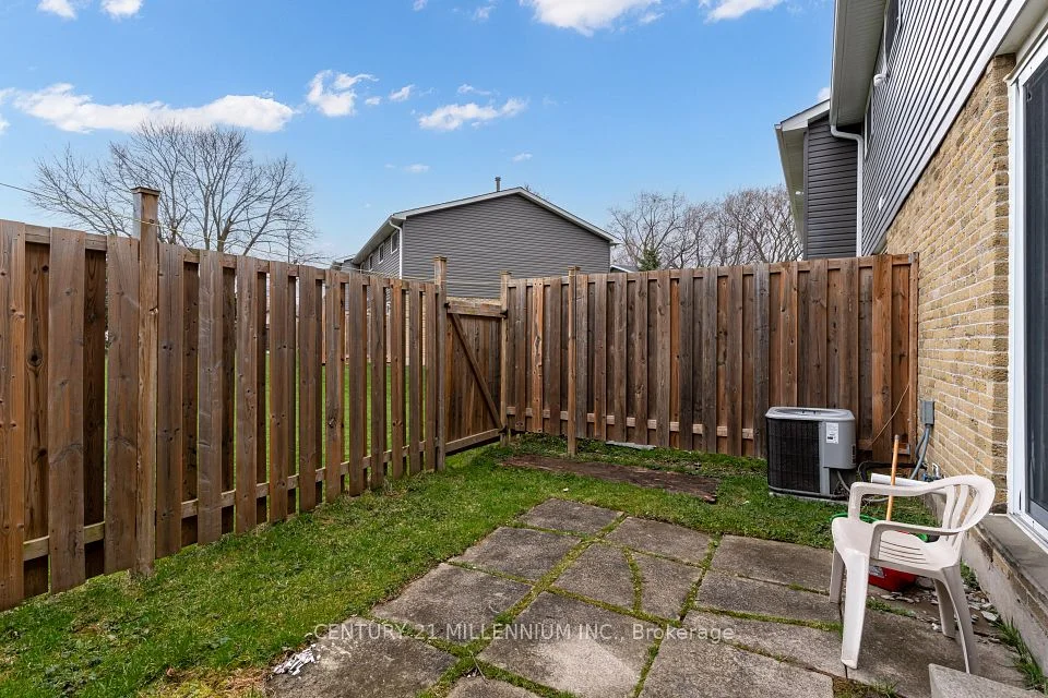 470 Second Street 17, London East, ON N5V 3X3