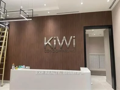 212 King William Street 419, Hamilton, ON L8R 0A7