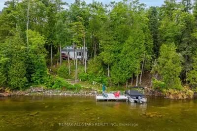 Detached in Kawartha Lakes