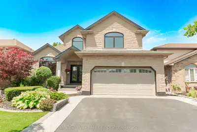 Detached in Hamilton