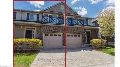 Leasehold Condo in London North