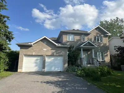 Detached in Mooneys Bay - Carleton Heights and Area