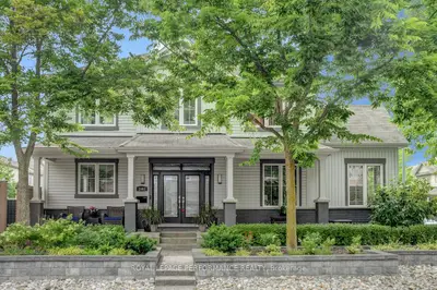 Detached in Barrhaven