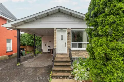 Duplex in Vanier and Kingsview Park
