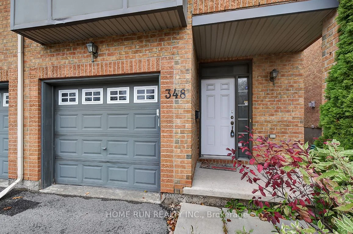 348 Freedom Private, Alta Vista and Area, ON K1G 6W4
