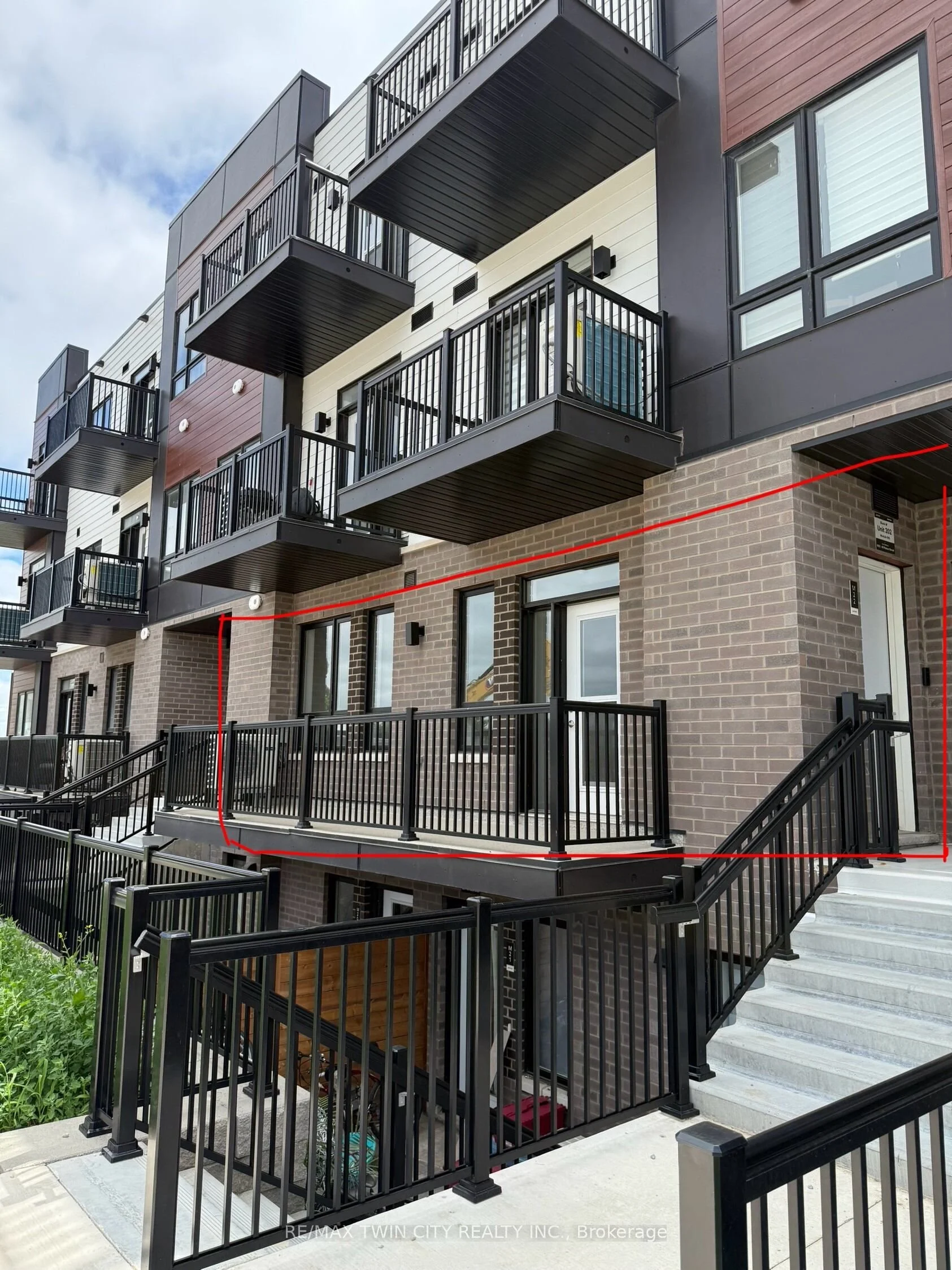 40 Palace Street, Kitchener, ON N2E 3Z4