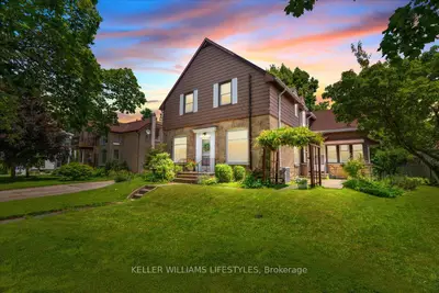 Detached in Lambton Shores