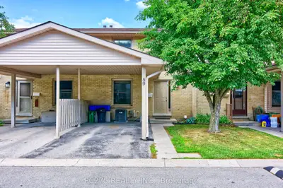 Condo Townhouse in London East