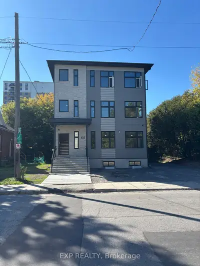 Triplex in Overbrook - Castleheights and Area
