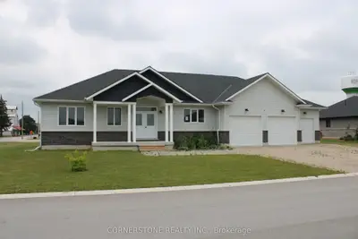 Detached in Huron-Kinloss