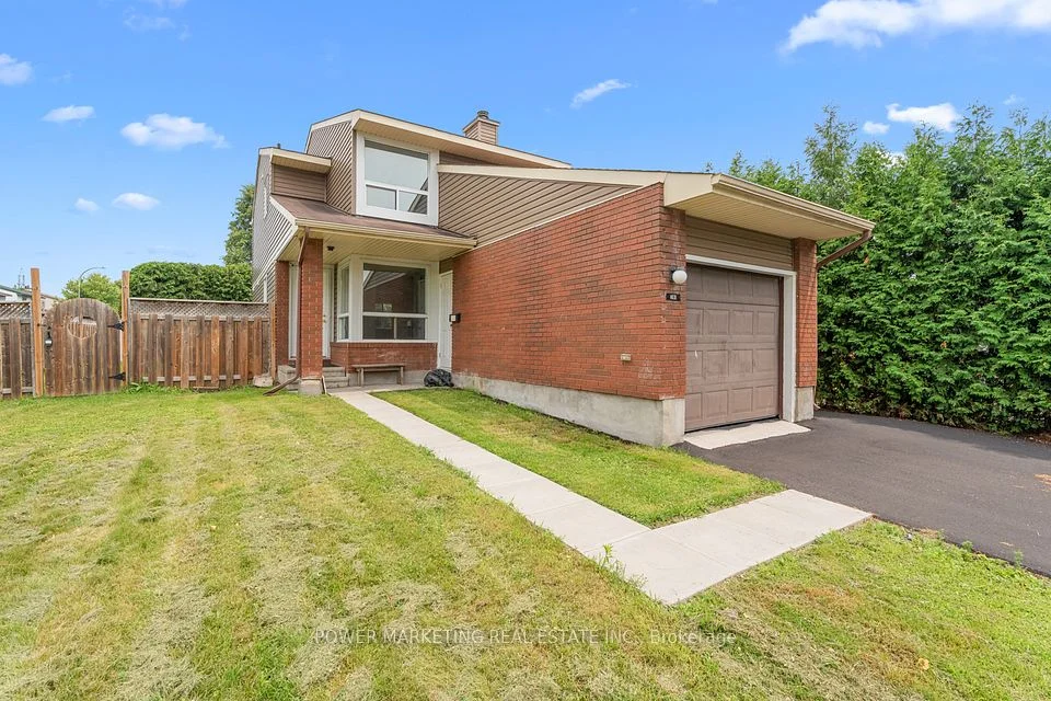 1631 SAXONY Crescent, Cyrville - Carson Grove - Pineview, ON K1B 5K8
