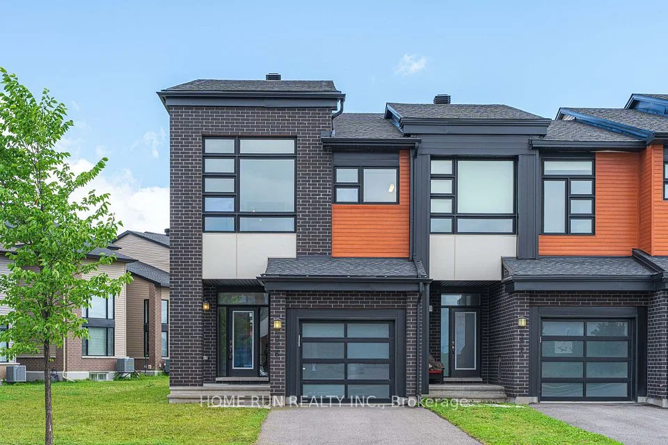 4946 Abbott Street, Kanata, ON K2V 0M6