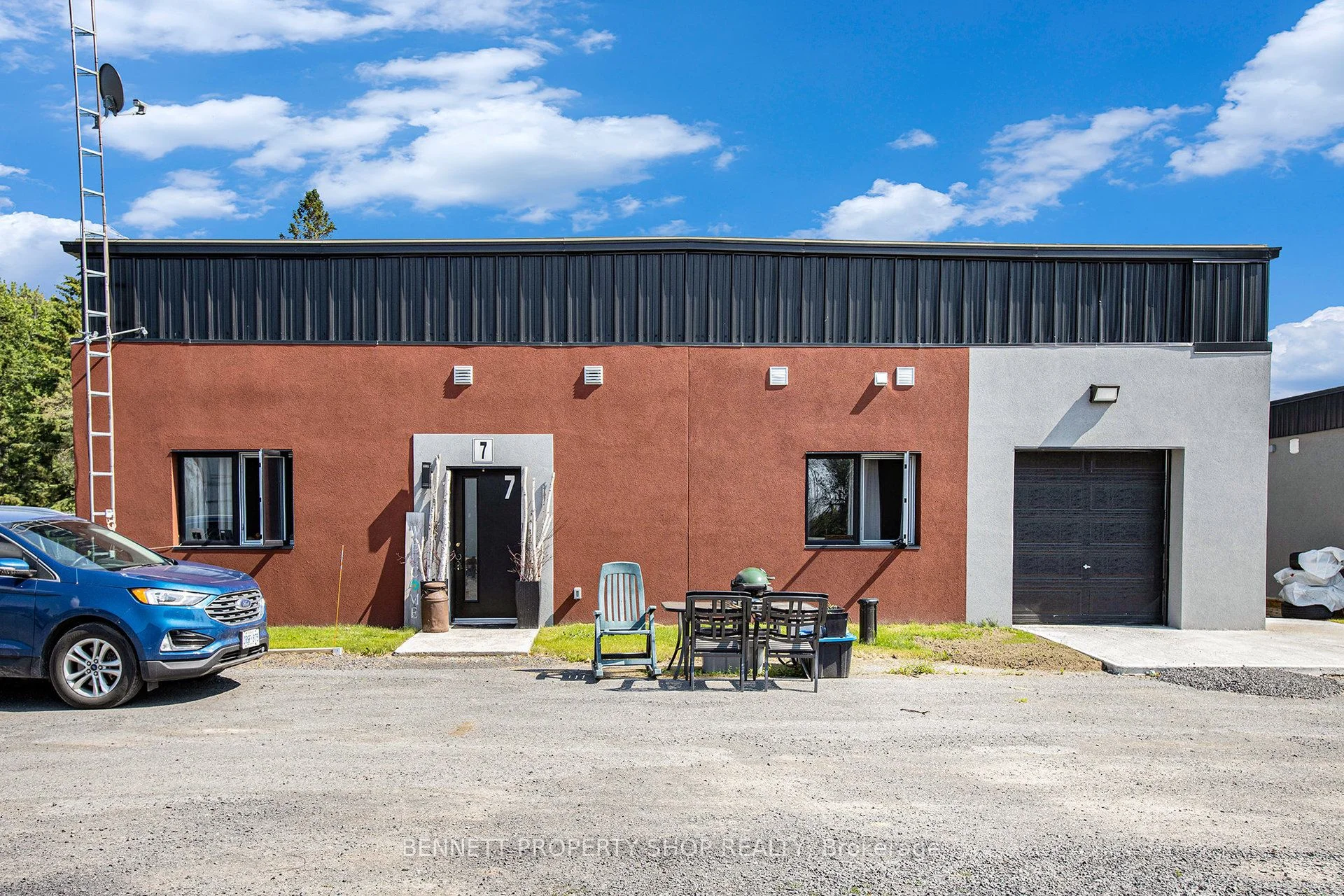 Multiplex in South Dundas