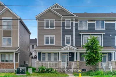 Att/Row/Townhouse in Stittsville - Munster - Richmond