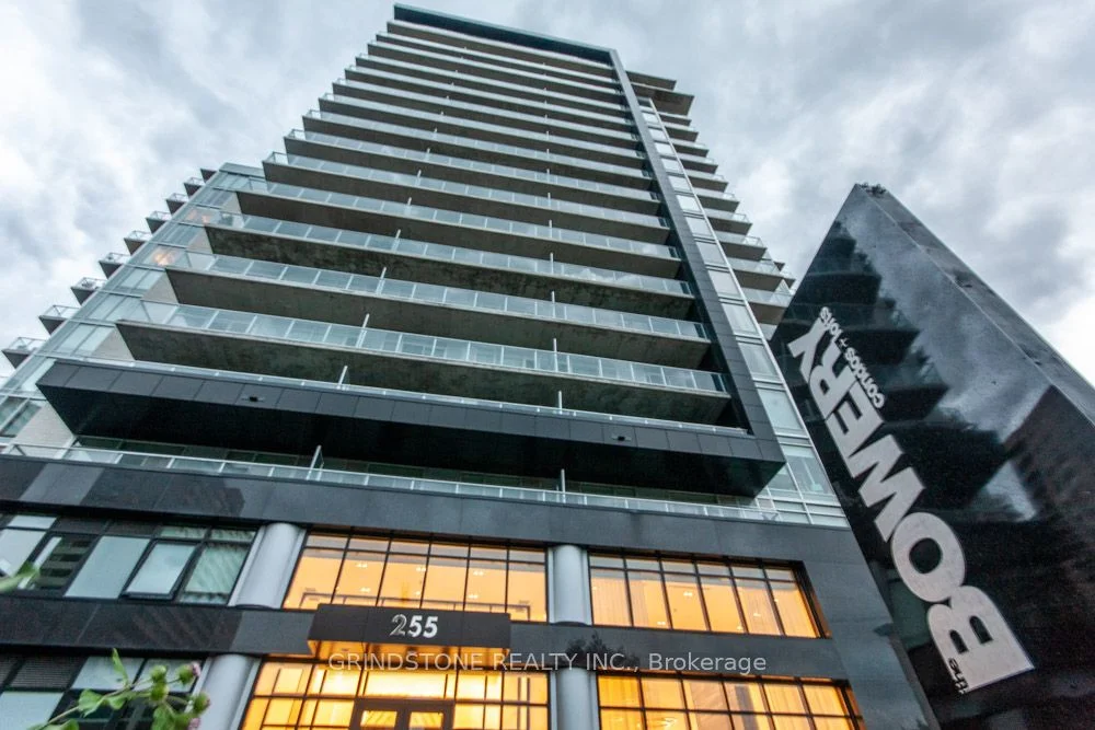 Condo Apartment in Ottawa Centre