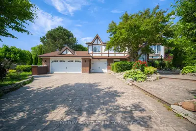 Detached in Zorra