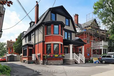 Fourplex in Ottawa Centre