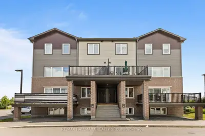 Condo Apartment in Orleans - Cumberland and Area