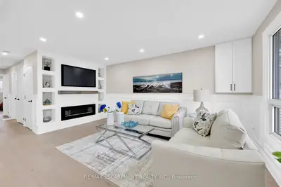 Detached in Hamilton