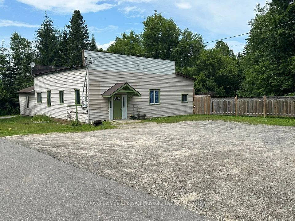 76 Ontario Street, Burk's Falls, ON P0A 1C0