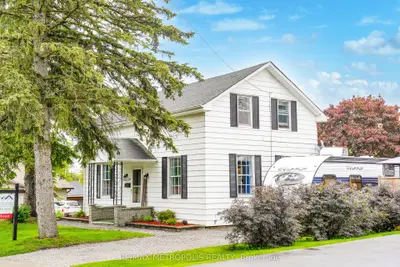 Detached in Kawartha Lakes