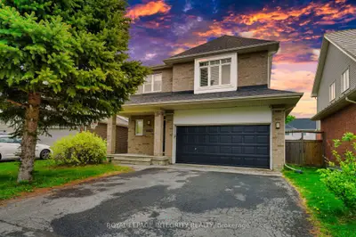 Detached in Blossom Park - Airport and Area